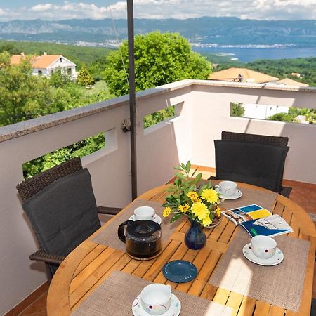 Apartments House Рисика Екстериор снимка